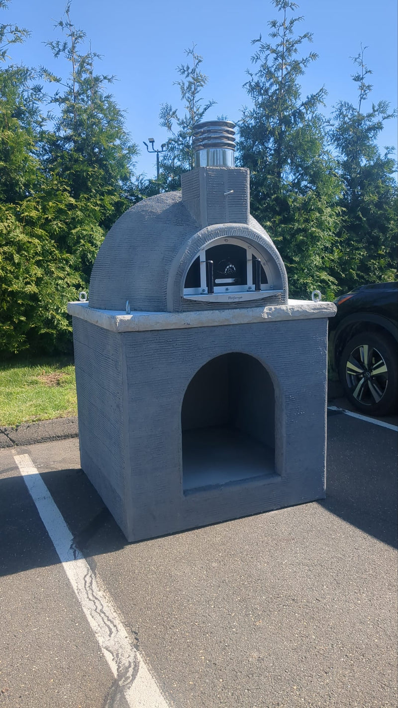 Traditional Wood Fired Brick Pizza Oven - Naked with Matching Base